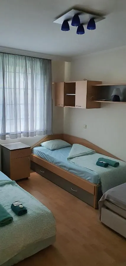 דירות סופיה Top Center